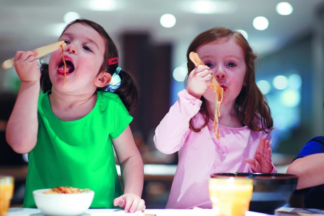 Wagamama restauranter tilbyder japanske retter tilpasset børns smag.