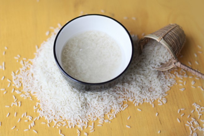 Smid ikke de resterende ris ud, men kog det i stedet. Foto: Frie mennesker
