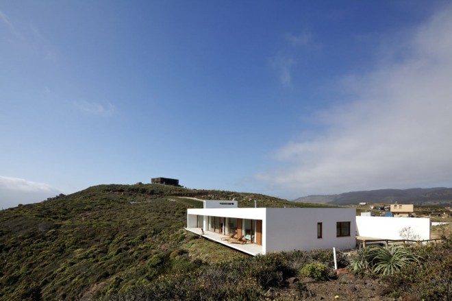 Hiša se nahaja na vrhu čilske skalnate obale Foto: Nico Saieh
