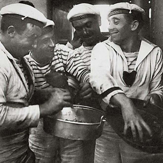 Francoski mornarji. Foto: Stylecaster