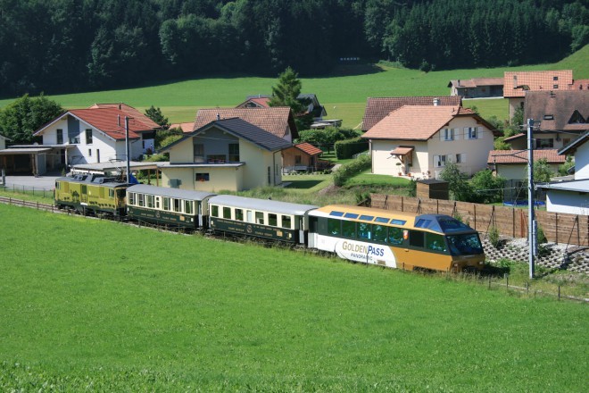 Švicarski čokoladni vlak Foto: Swiss Rail Pictures