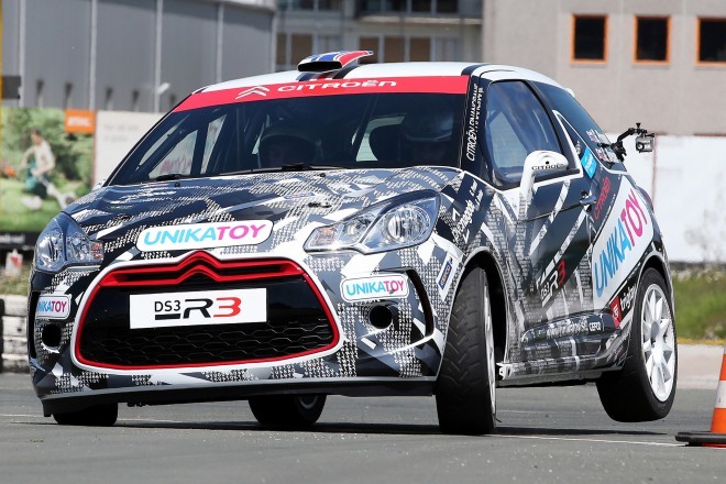Avec la DS3 R3, la division Citroën Racing a parcouru plus de 10 000 km lors du développement