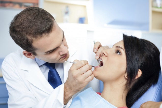Nova metoda zdravljenja že kaže zobe stari.