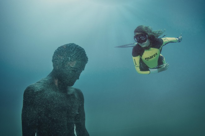 Diver Underwater Museum