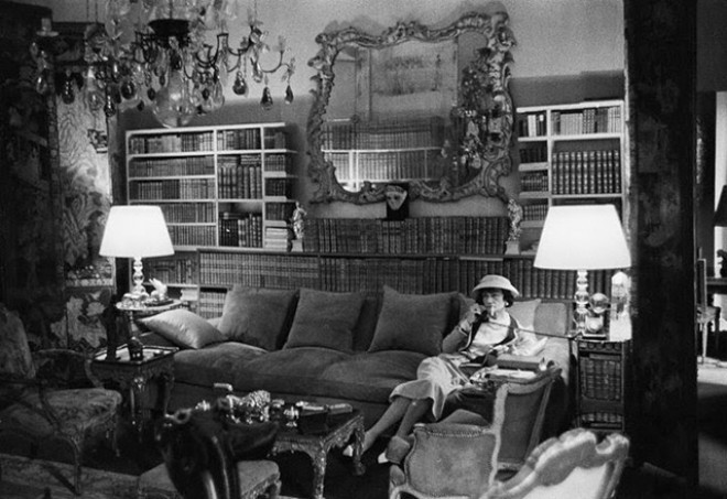 Coco Chanel in her apartment