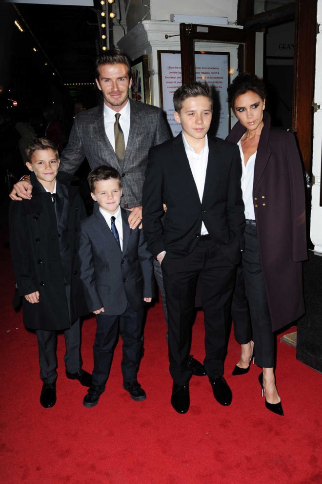 Victoria und David Beckham mit ihren Söhnen
