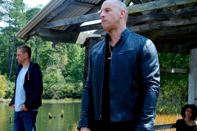 Paul Walker, Vin Diesel et Nathalie Emmanuel dans le film "Furious 7".