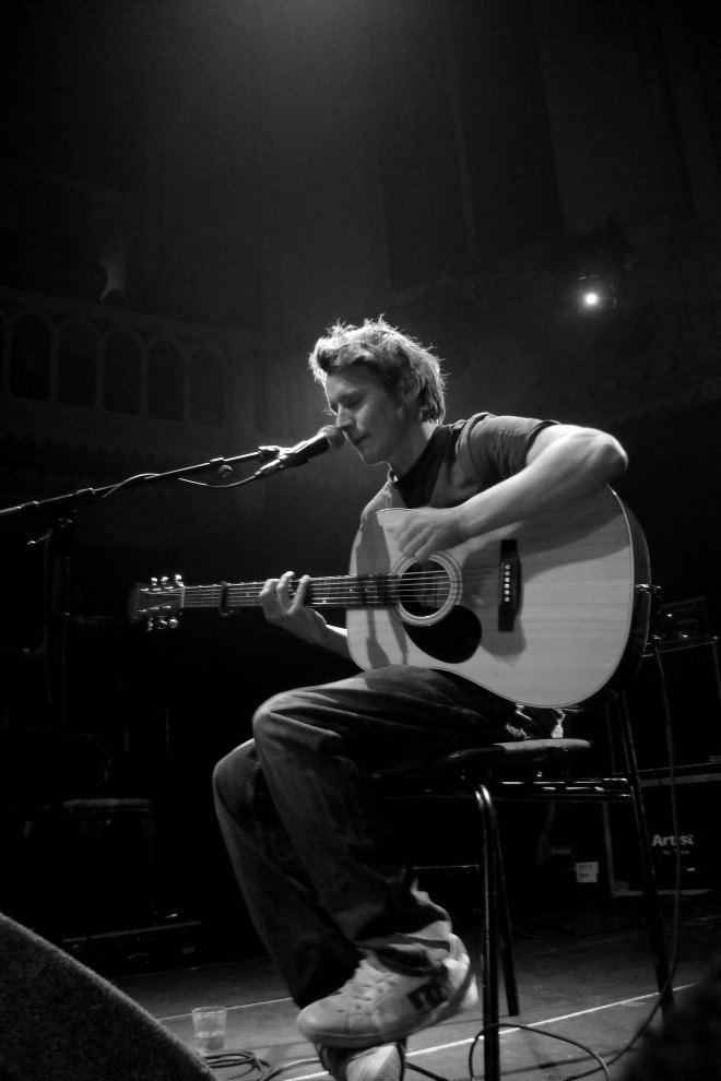 Angleški glasbenik Ben Howard.