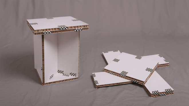 TapeFlips je nábytek vyrobený z papíru a lepicí pásky,