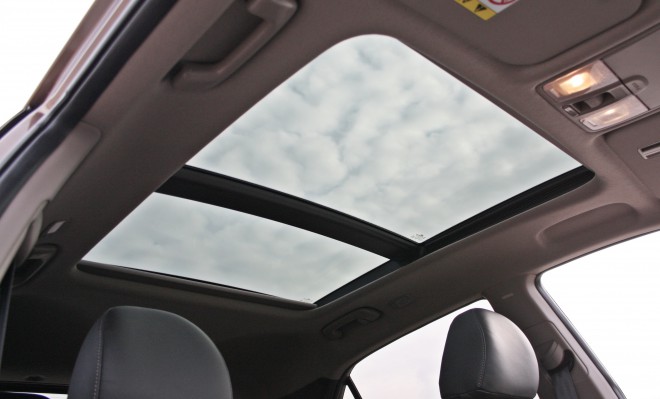 In the best equipped versions, a large panoramic roof is spread over the passenger cabin, which is unique in this segment. 