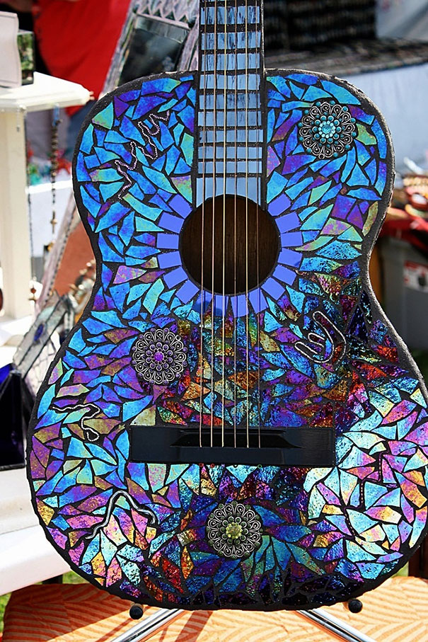 Um violão