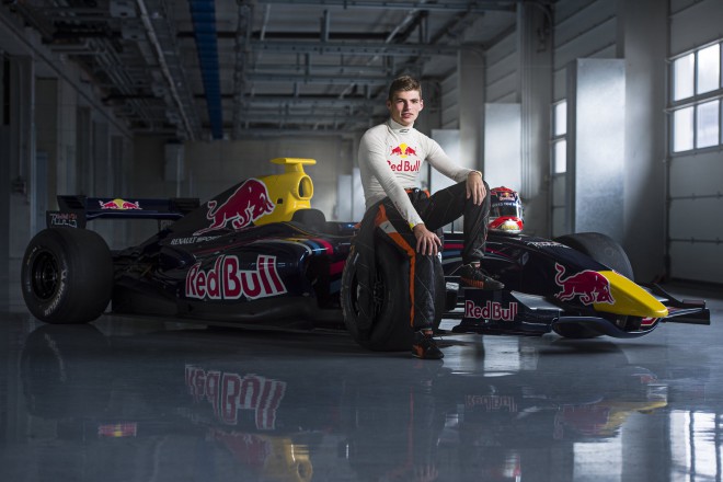 Max Verstappenista (Toro Rosso) tuli Formula 1 -historian nuorin kuljettaja.