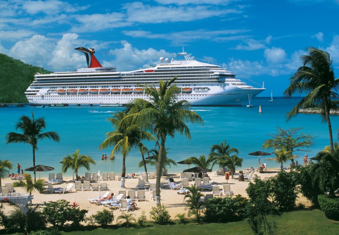 The Caribbean - a cruise on the turquoise sea between exotic islands is best done from November to May