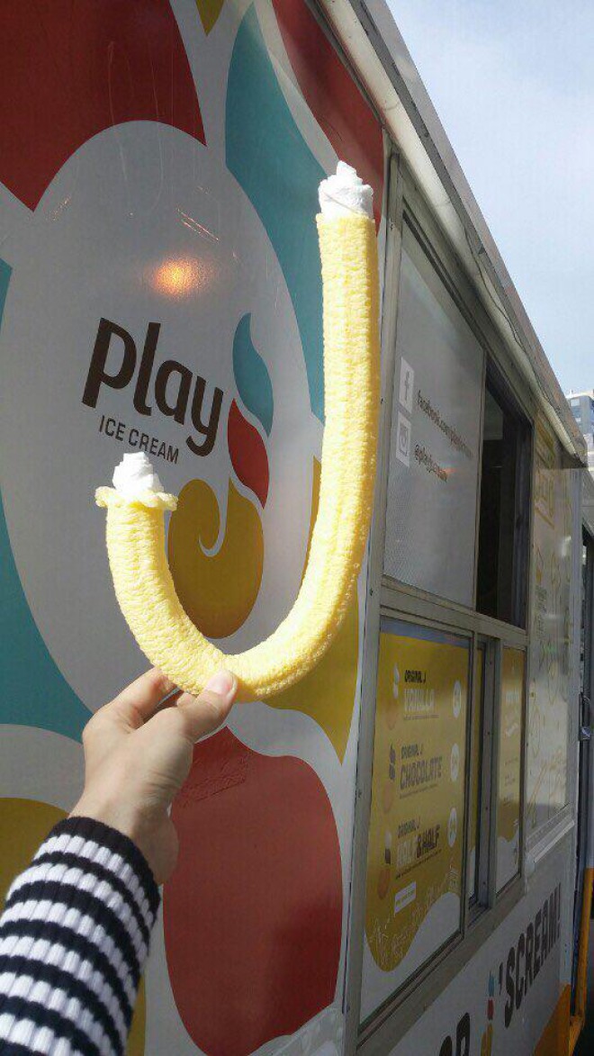 Play J phallic ice cream