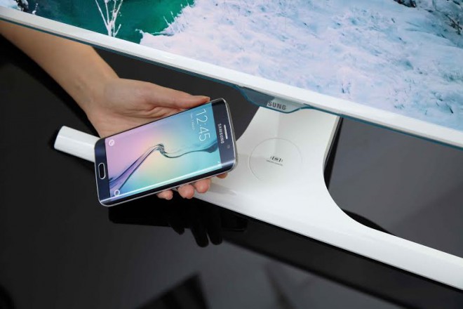 Ekran Samsung SE370 jeszcze bardziej przybliża współczesne urządzenia, które trzeba mieć.