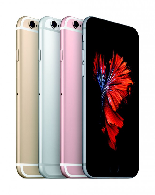iPhone 6S je navzven povsem enak predhodniku, ločitega ju lahko le po novi barvi ohišja.