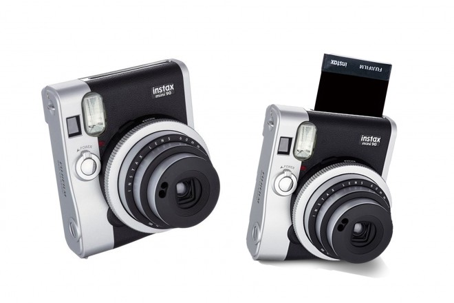 Fujifilm Instax Mini 90 Neo Classic -kamera. 