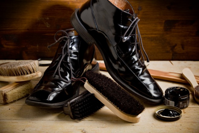 Sapatos limpos e brilhantes após cuidados adequados
