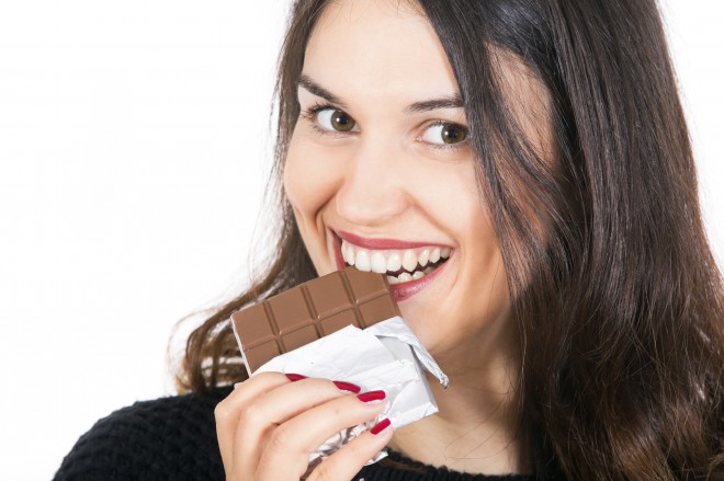 Čokoláda ako účinný prostriedok proti kašľu a bolesti hrdla.