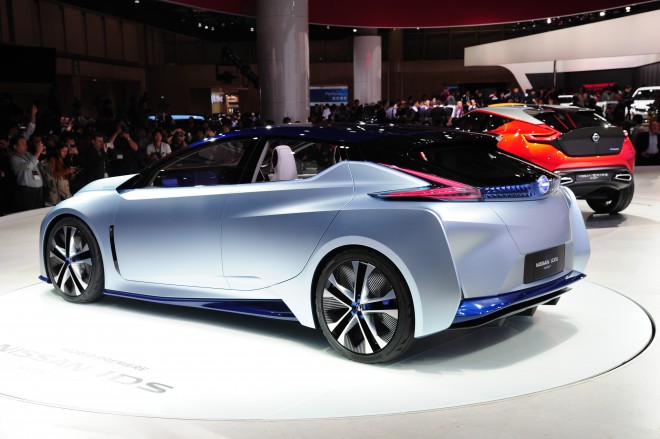Nissan v Evropo kot prvi prinaša avtonomna vozila.