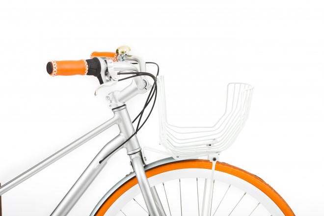 De Velosophy-fiets is verkrijgbaar in twee versies. Comfortabel en een beetje meer "stekelig".