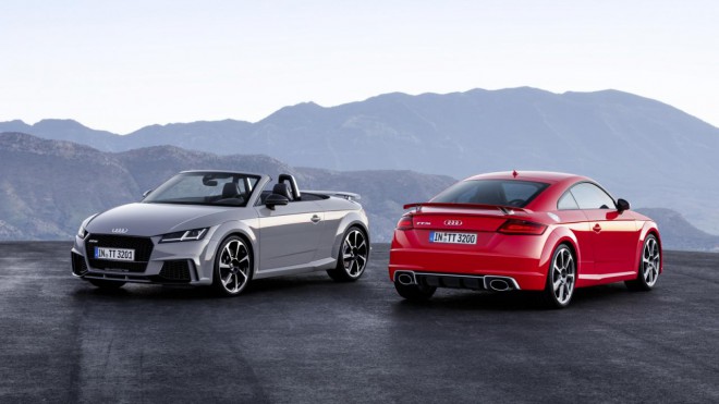 Audi TT RS Coupé and Roadster.
