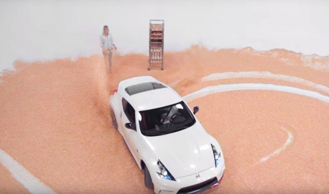 This is how the Nissan 370Z was enjoying itself over doughnuts.