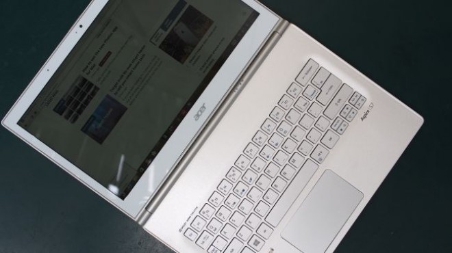 Ultralehký notebook Acer Aspire S7