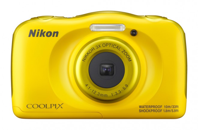 Nikon Coolpix W100 je na voljo v živih barvah.