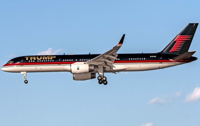 Trumpův Boeing 757-200.