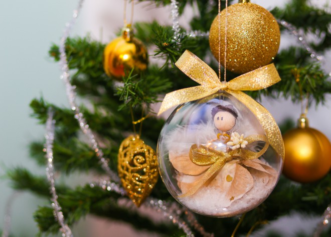Slovenian handmade Christmas decorations T fairytale 