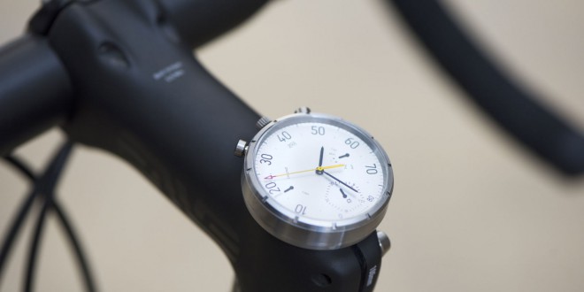 On the surface, the Moskito is just an analog wristwatch. But it is much more than that.