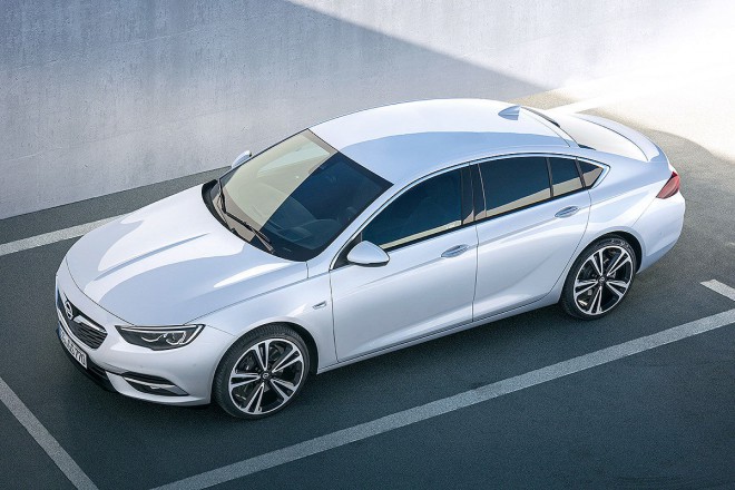Der neue Opel Insignia Grand Sport wird im zweiten Quartal 2017 in Europa in den Verkauf gehen.