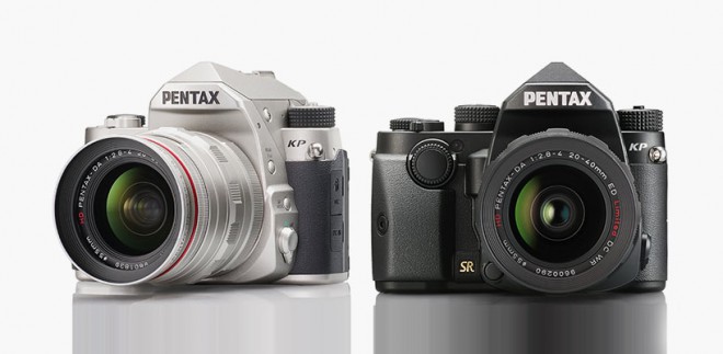 DLSR fotoaparat Pentax-KP je pravzraprav naprava za vidljivost v temi.