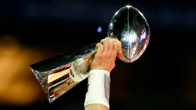 Who will lift the numbered Vince Lombardi trophy? Patriots for the fifth time or Eagles for the first time?