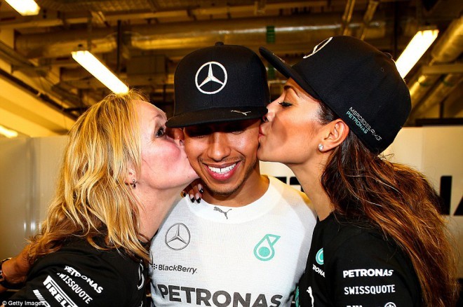 Does Lewis Hamilton have an open path to the title after Nico Rosberg's departure?
