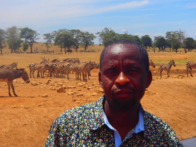 Dette er Patrick Kinolzo Mwalua, 'dyrenes beskytter'. 