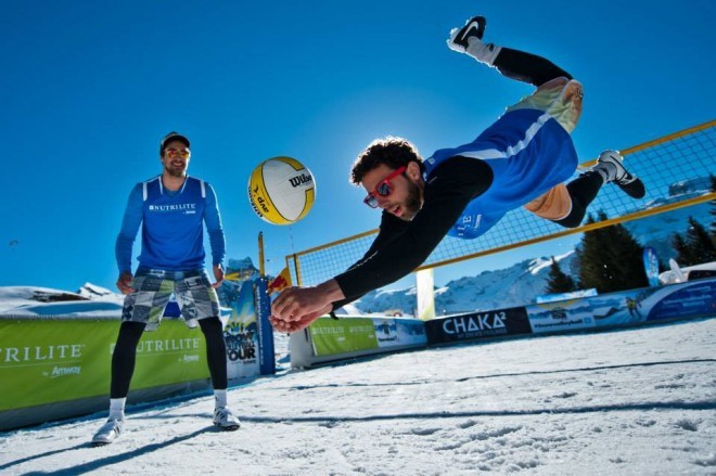 Har du nogensinde spillet volleyball i sneen? Nu har du en fantastisk mulighed!