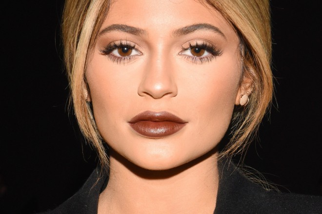 Kylie Jenner: sIl labbro inferiore è più grande di quello superiore