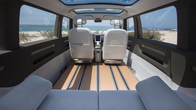 VW Bulli - Izjemno prostorna notranjost - seveda zaradi električnega koncepta. 
