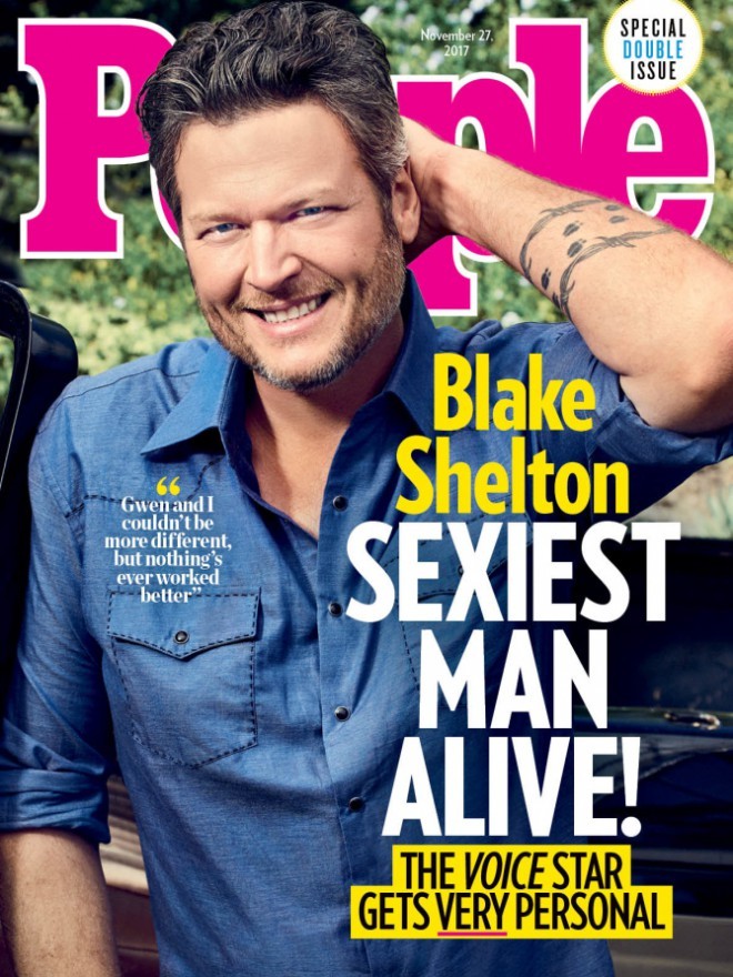 2017 年最性感男人是布莱克·谢尔顿 (Blake Shelton)。 