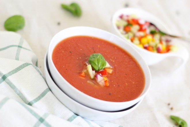 Paradižnikova juha bo dobro dela vašemu želodcu. 