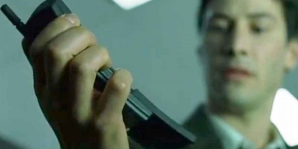 Keanu from Matrix would be proud of such a phone and would definitely like to have a Nokia 8110 4G.