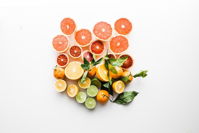 Telesu zagotovite različne bogate sestavine, izogibajte se kombiniranju sadij zaradi sladkorja.