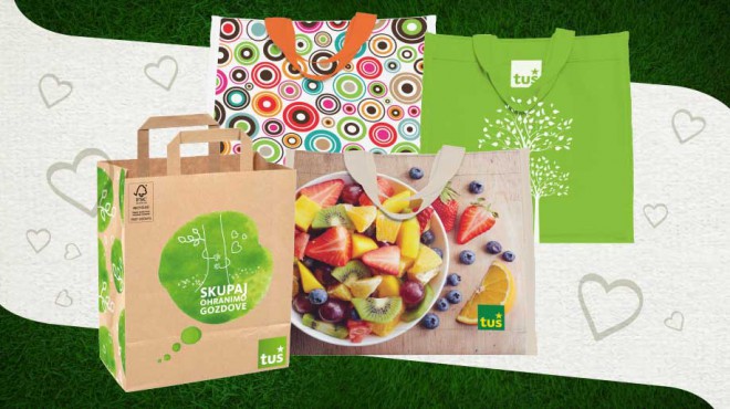 Em outubro, a empresa TUŠ colocou uma nova sacola de papel nas caixas registradoras, o que garante que o manejo florestal seja ambientalmente adequado, socialmente benéfico e economicamente viável.