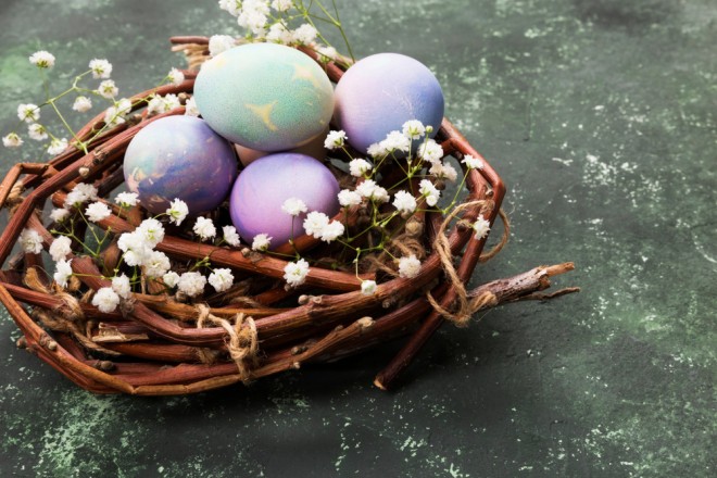 Os ovos são frequentemente associados a festivais pagãos.
