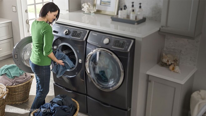 Samsung pralni stroji naredijo vaše pranje pametnejšim in hitrejšim ter vam zagotovijo nov in boljši slog življenja.
