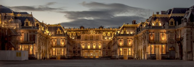 Das Hotel im glanzvollen Schloss Versailles erwartet seine ersten Gäste im Frühjahr 2020. 