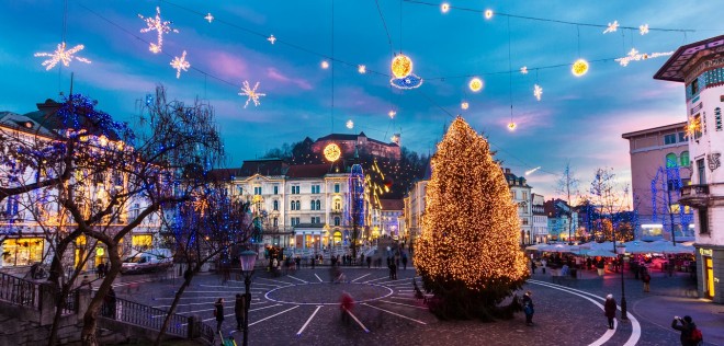 Aansteken van de lichten in Ljubljana 