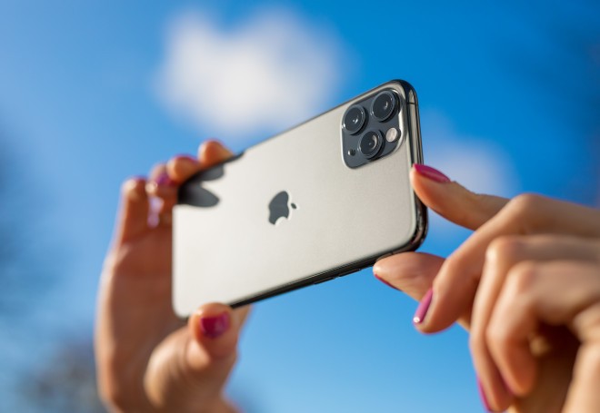 Do you only take photos with your smartphone?! 